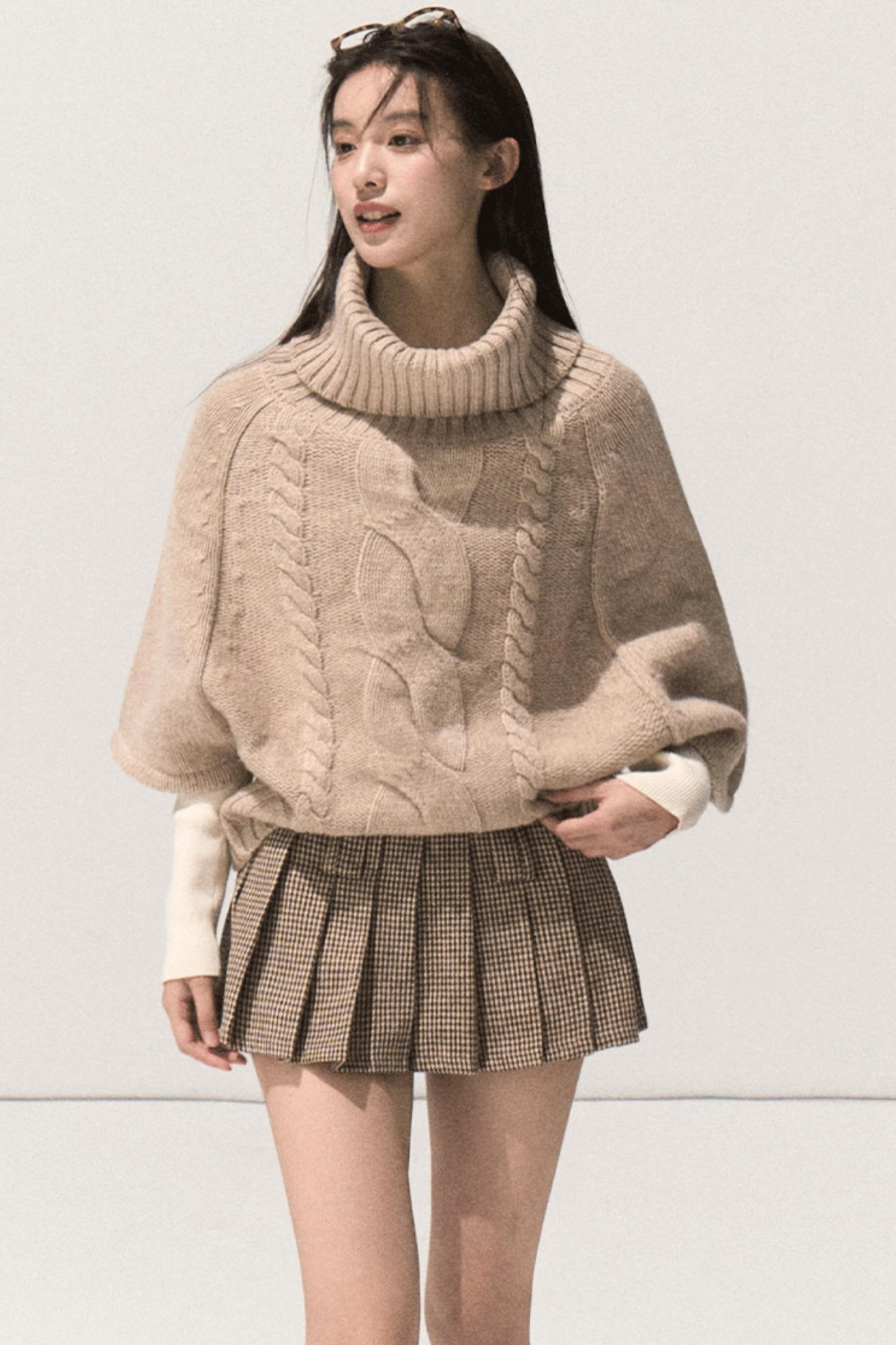 Throbbing Woolen Pleated Culottes Skirt