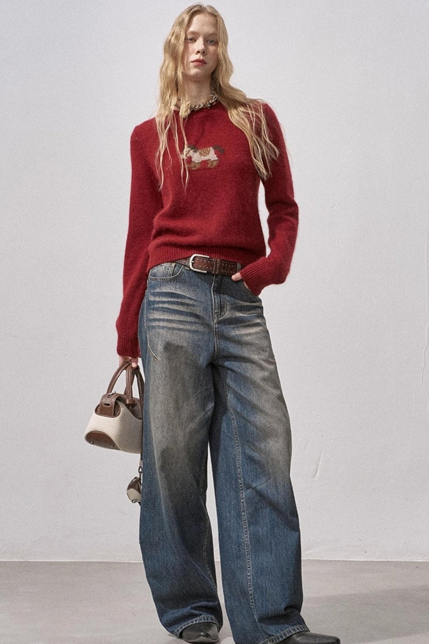 Seamless Vintage Distressed Jeans