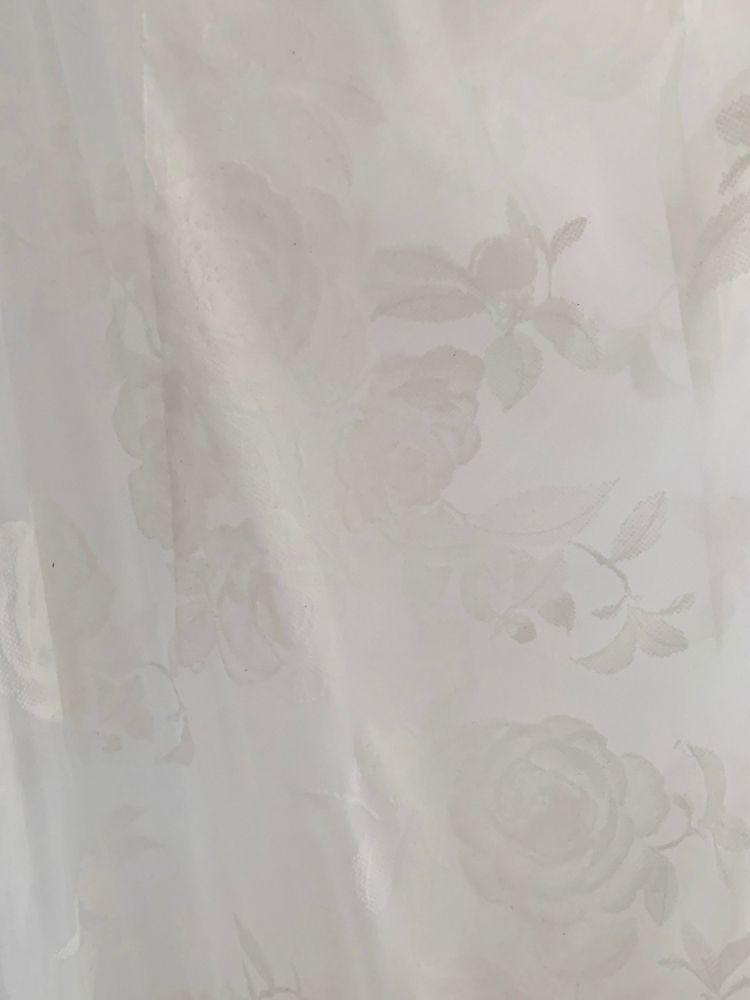 Dreidimensionales flockiertes Kleid