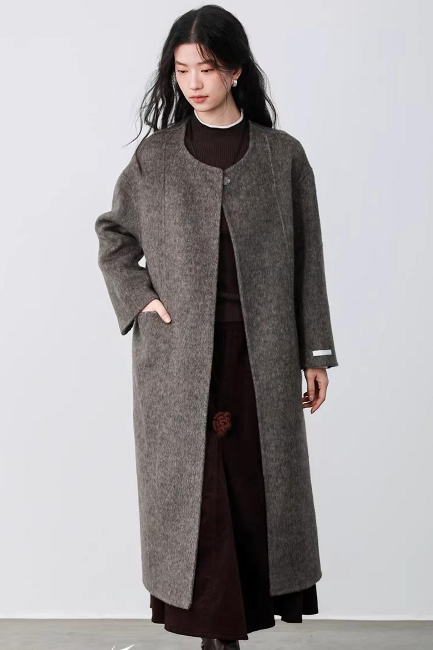 Three-Dimensional Floral Corduroy Skirt