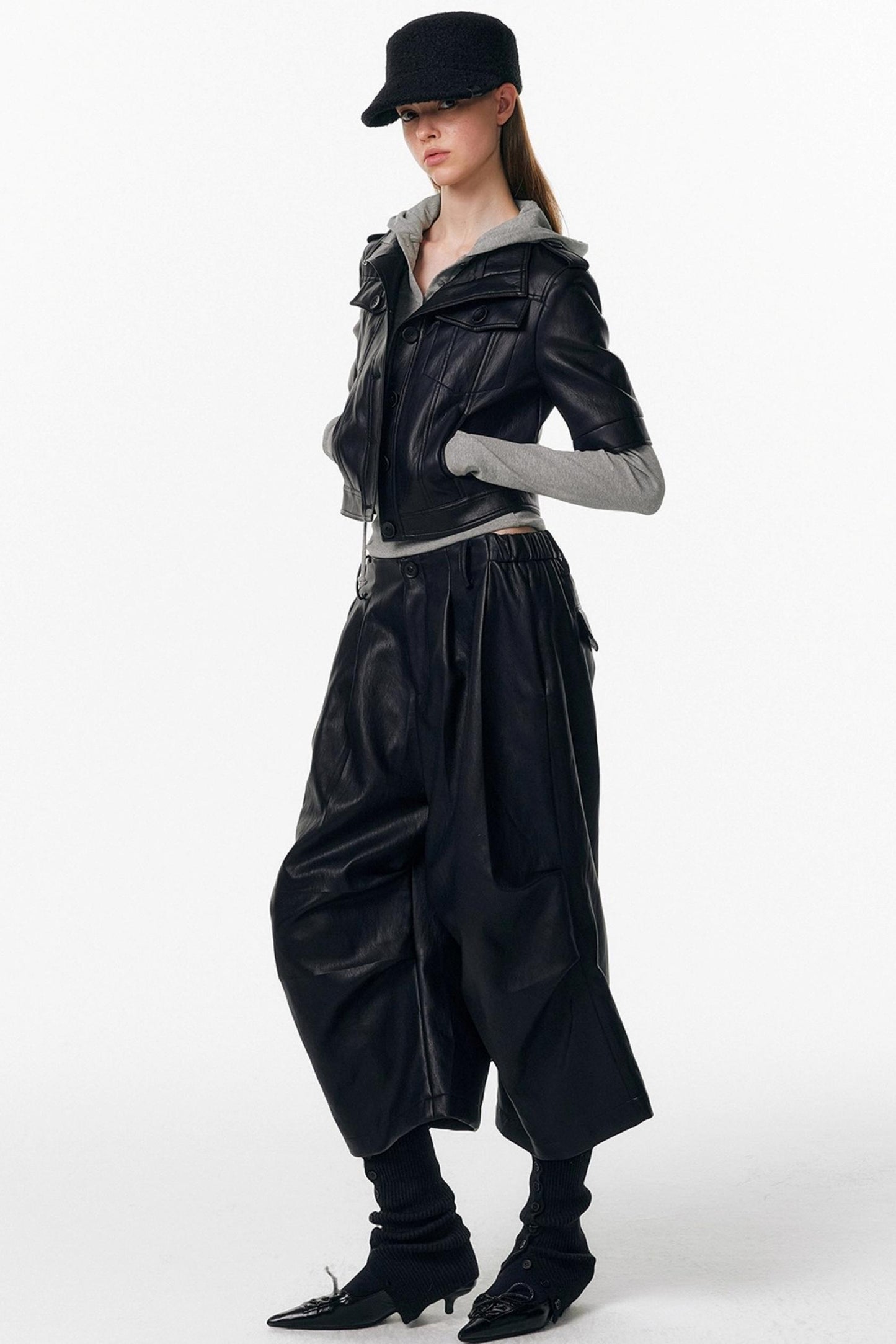 Leather Mid-Sleeve Slim Jacket