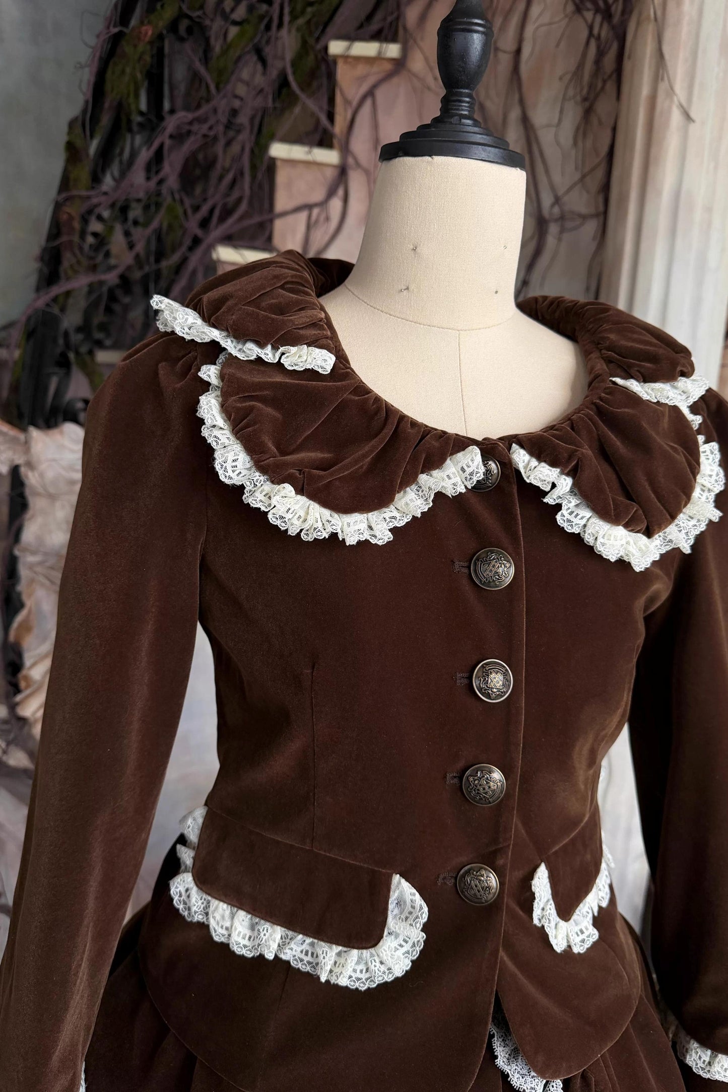 Retro Velvet Lace Blazer