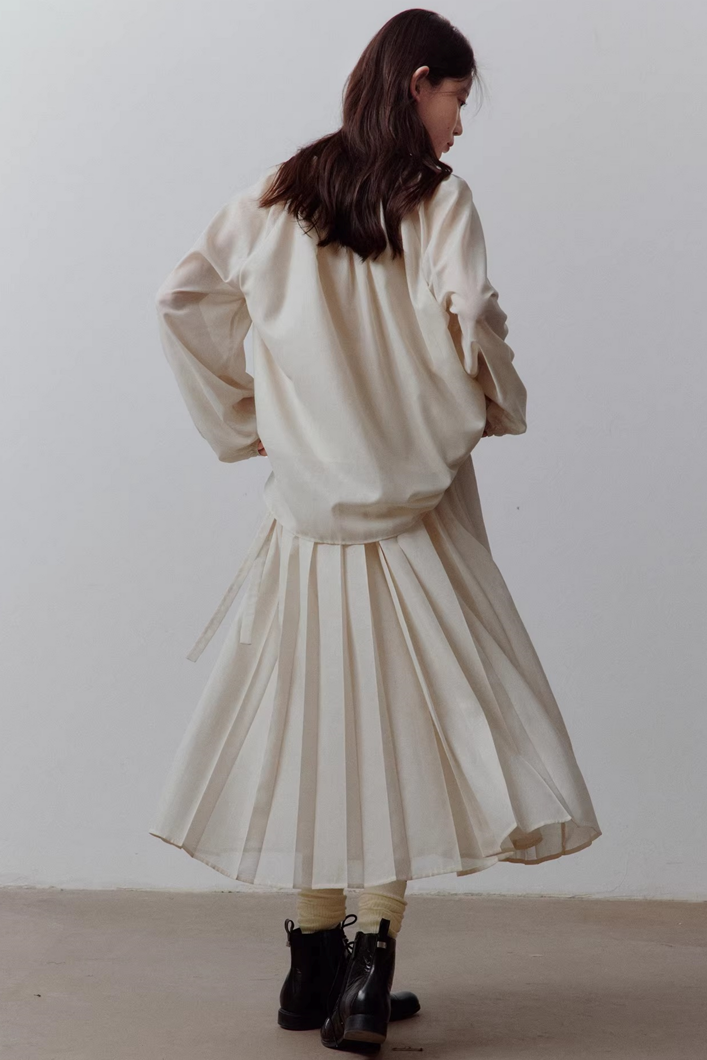 Apricot Gray Sunscreen Cover-Up