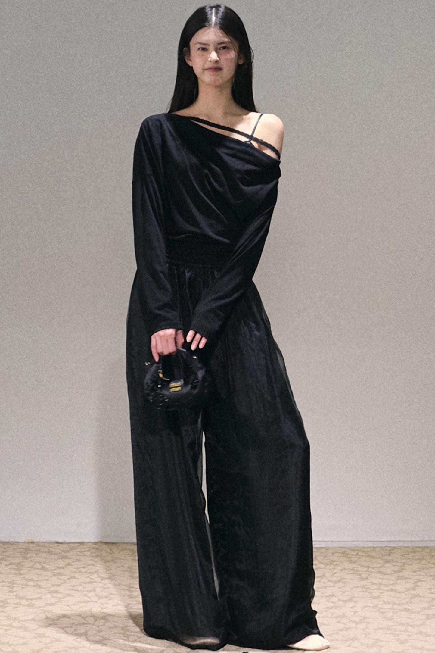 Slanted Shoulder T-shirt Top