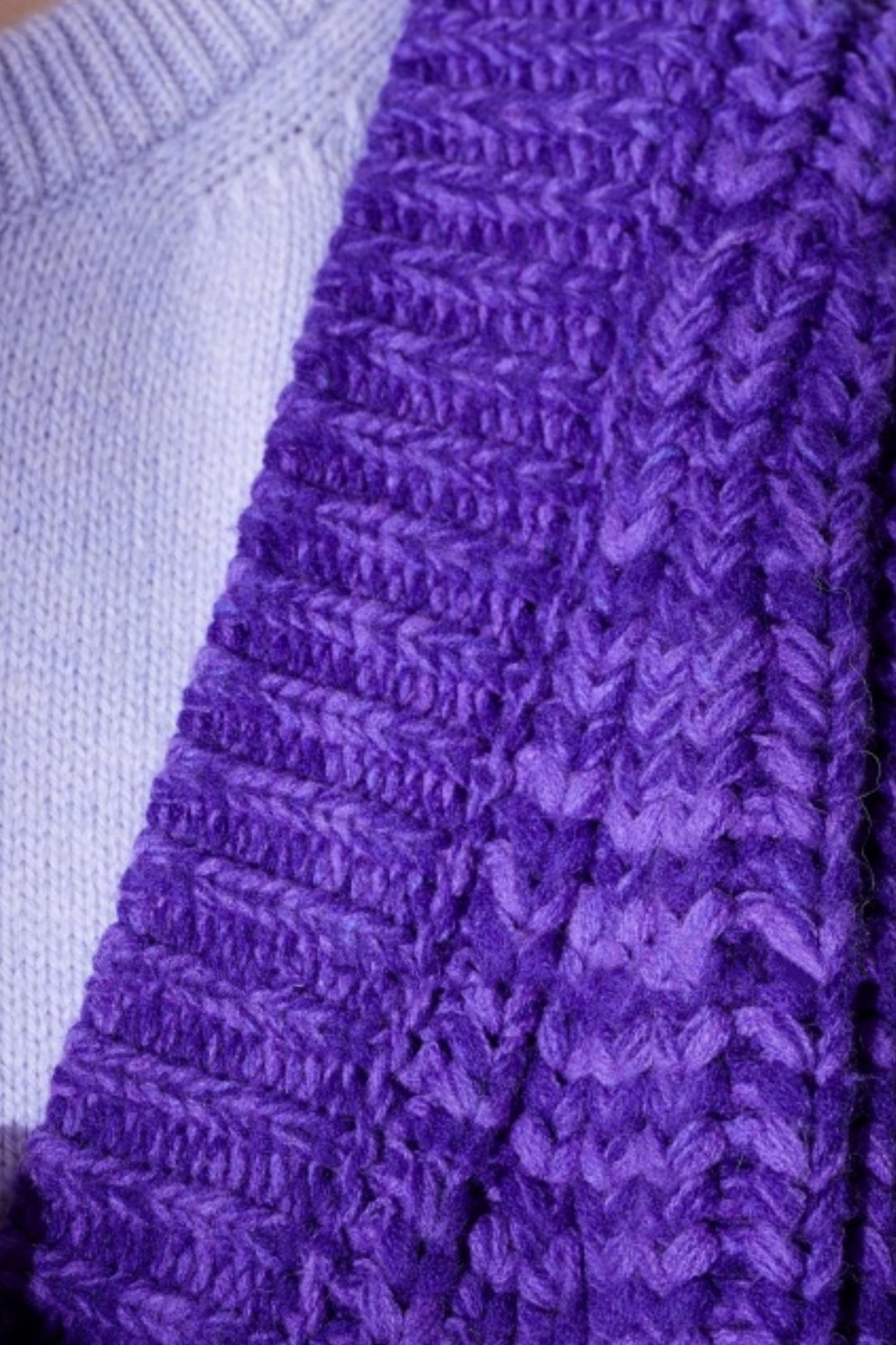 Heavyweight Two-Tone Lantern Cardigan