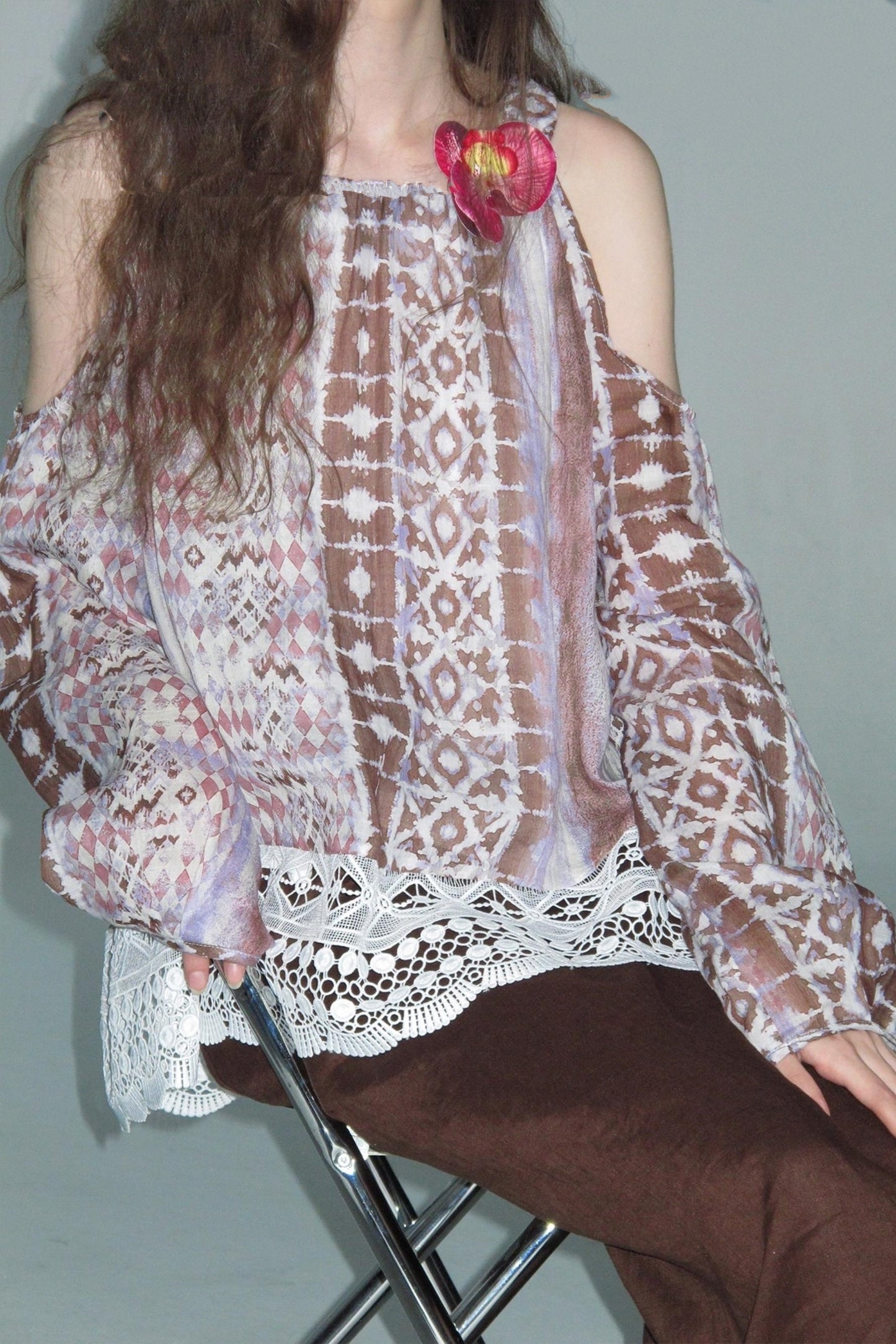 Wandering Petals Lace Shirt