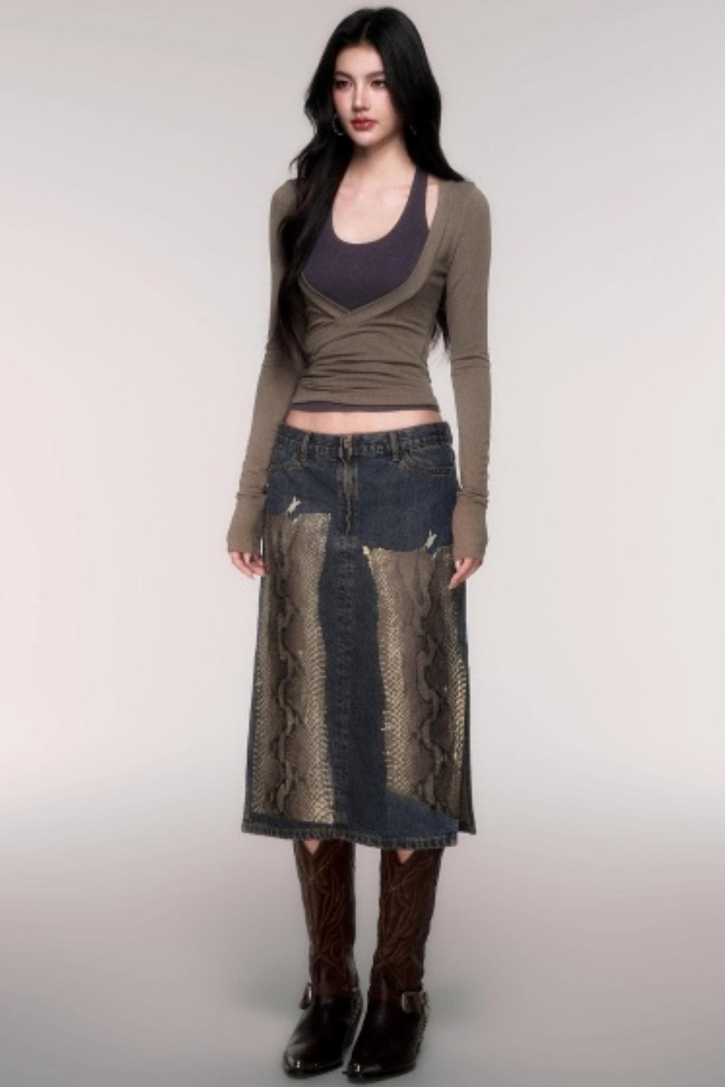 Two-Piece Halterneck Long Sleeve Top