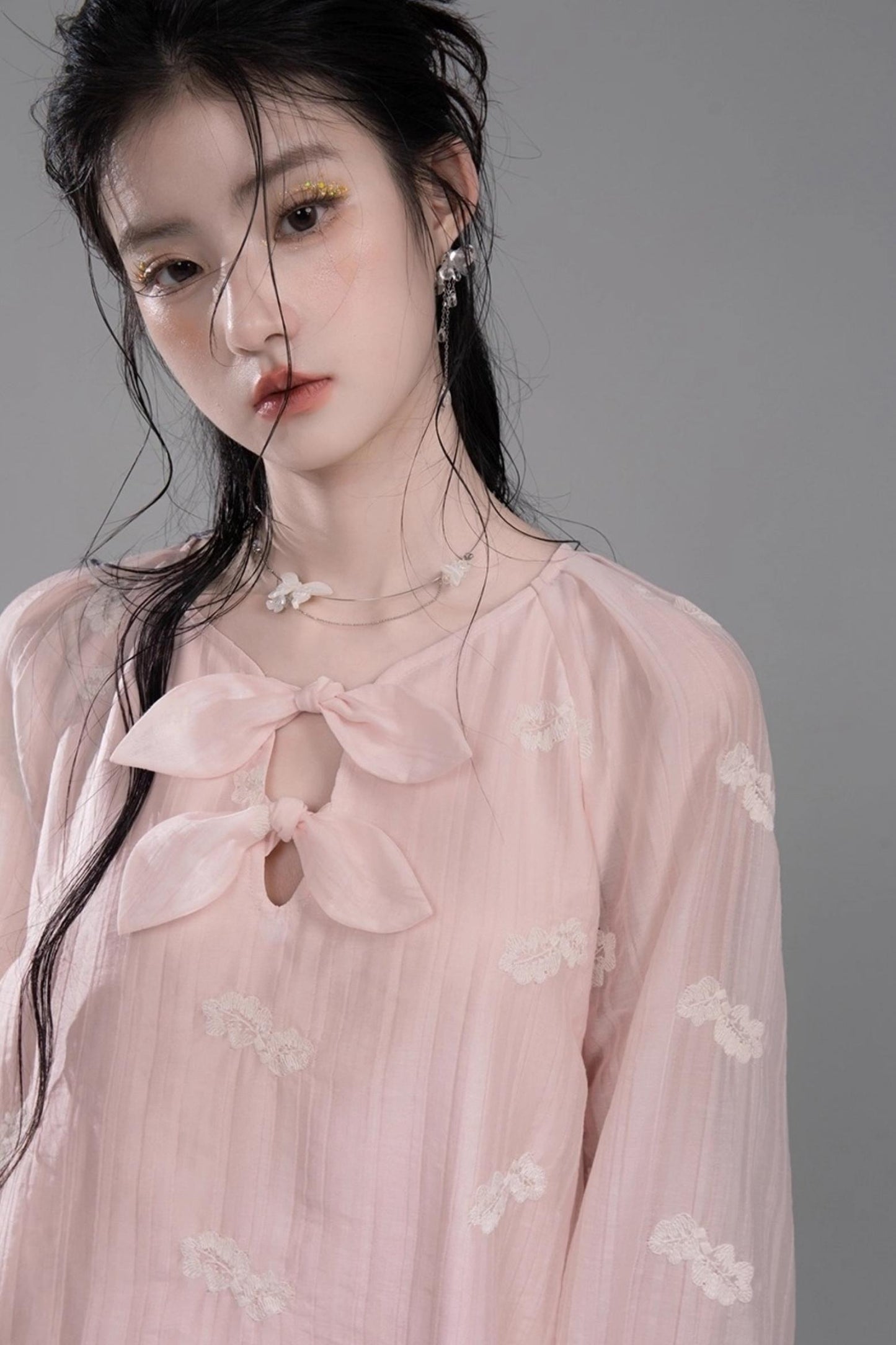 BellaModa 체리 핑크 네크라인 타이 셔츠 꽃 봉오리 스커트 셋업