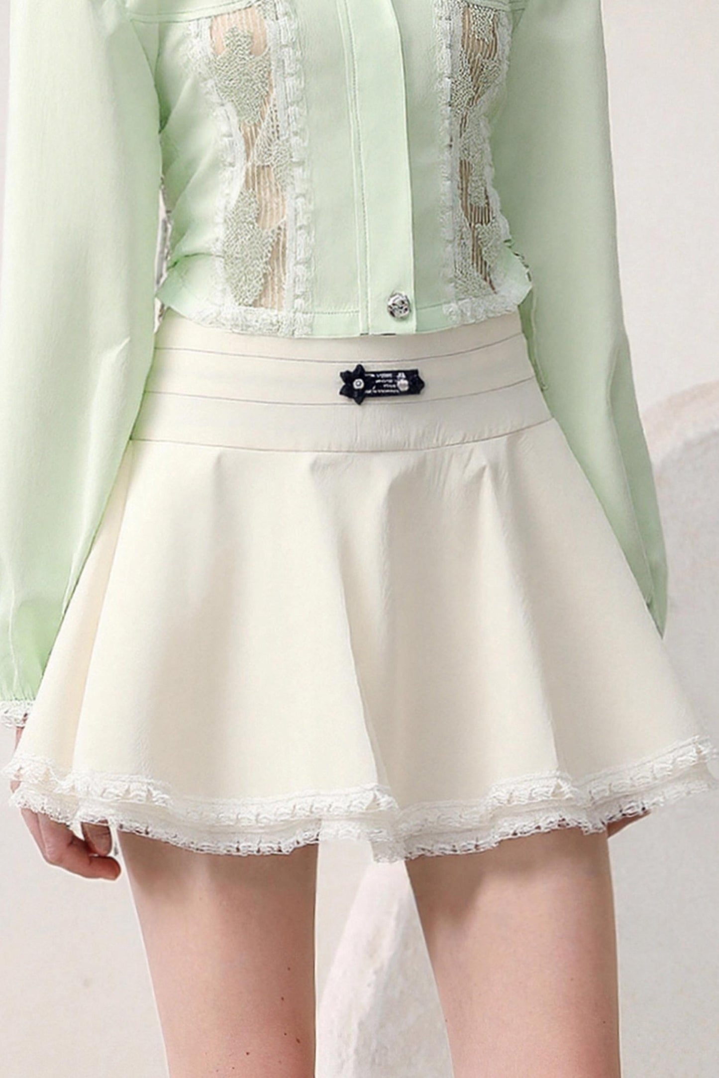 Fashionable Girlish Shirt Set-Up