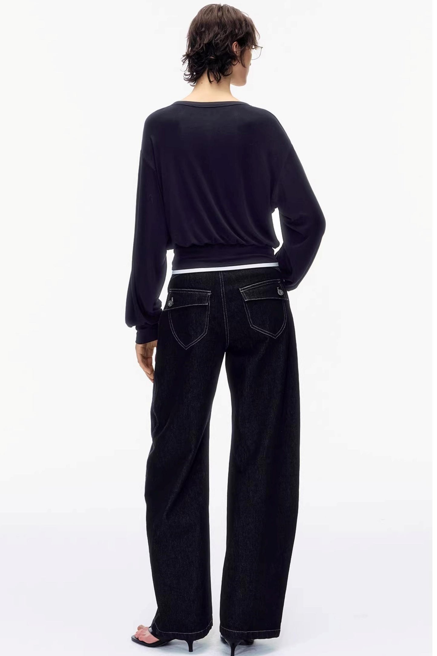 V-Neck Swing Collar Top