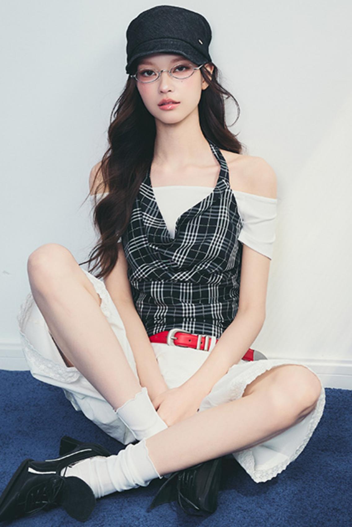 Lace Accent Drape Pants