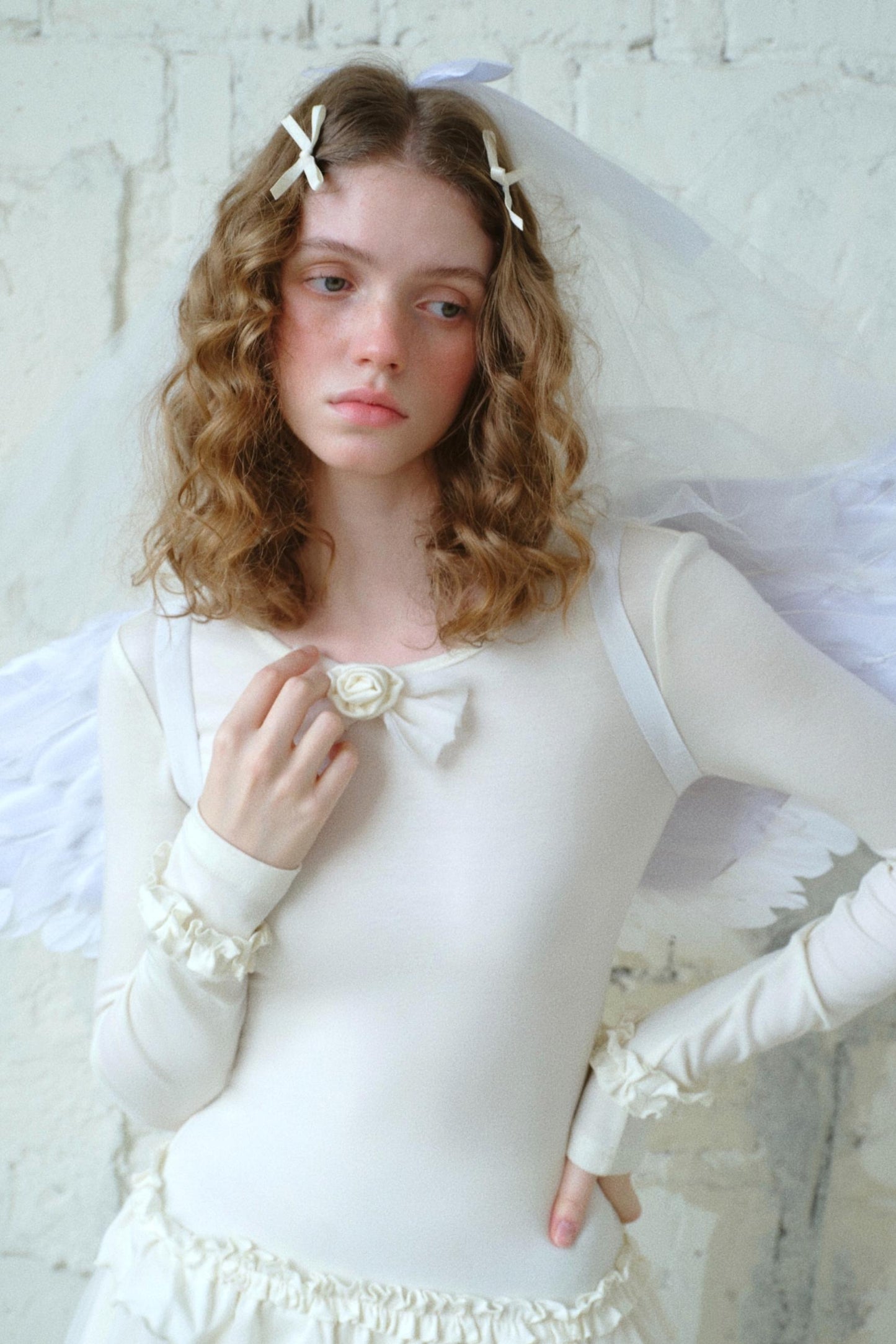 셔링 메시 패널 레이어드 드레스