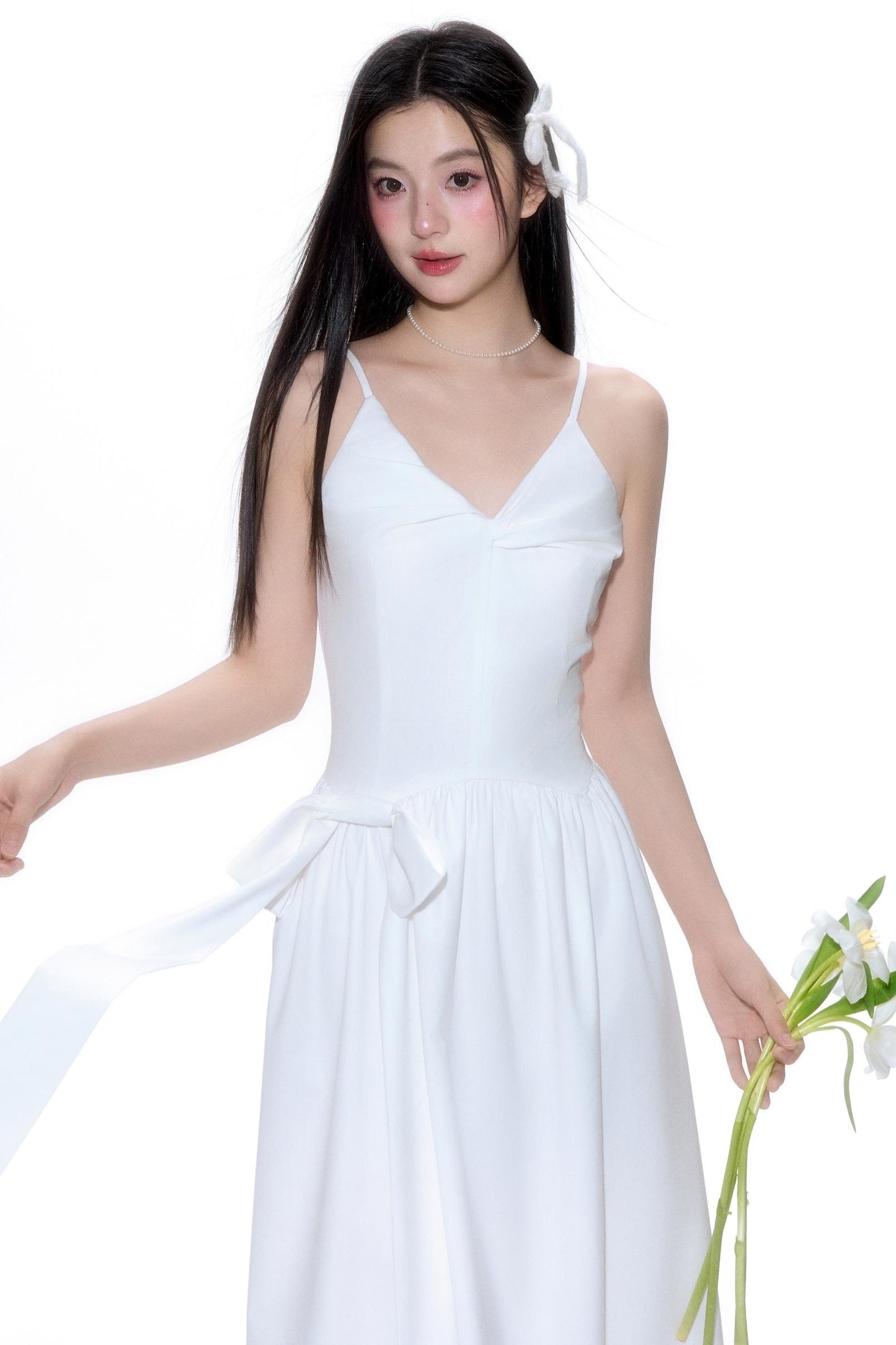 Twisted Bow Halter Pleated Dress