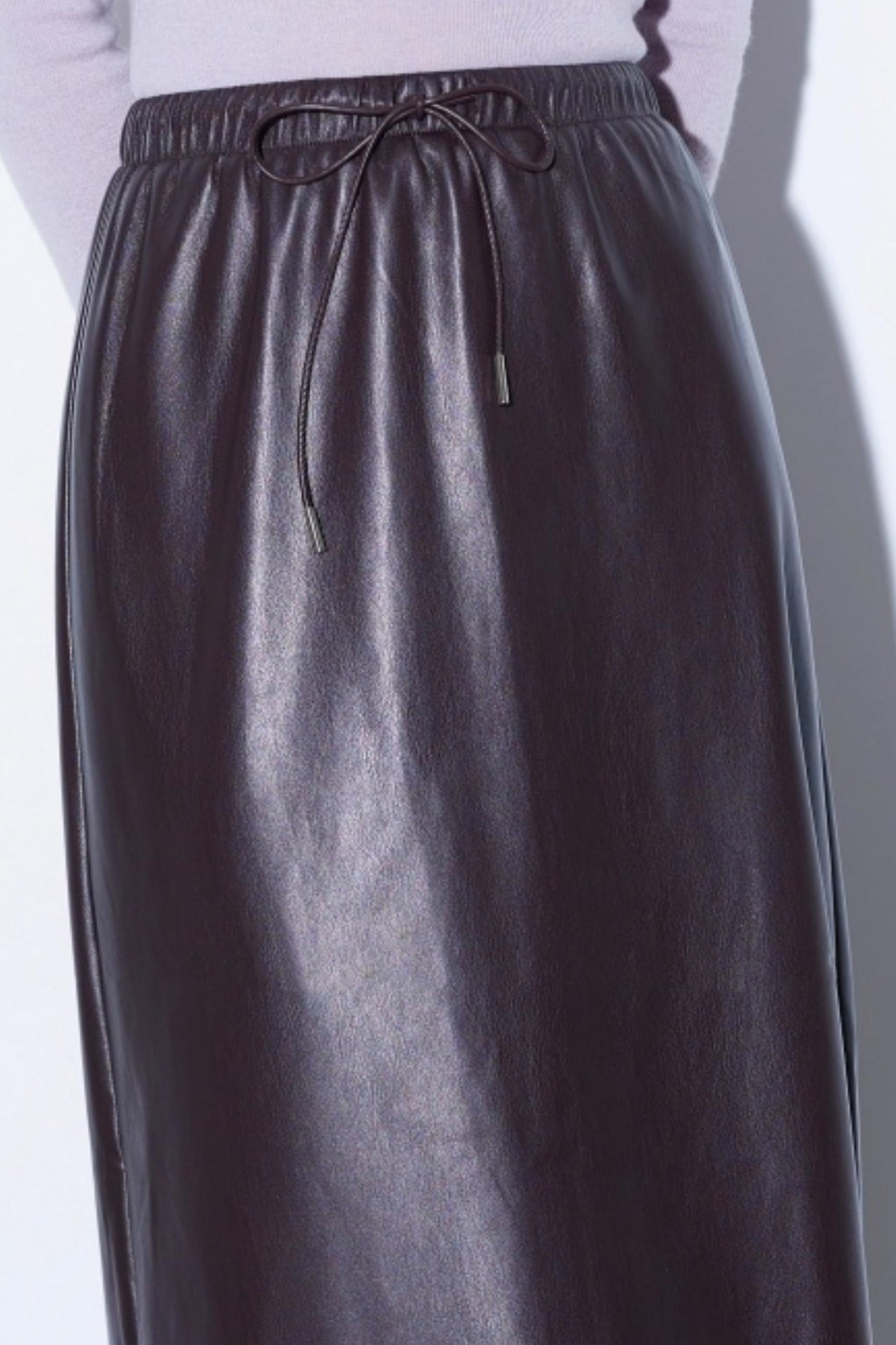 Versatile Leather Straight Skirt