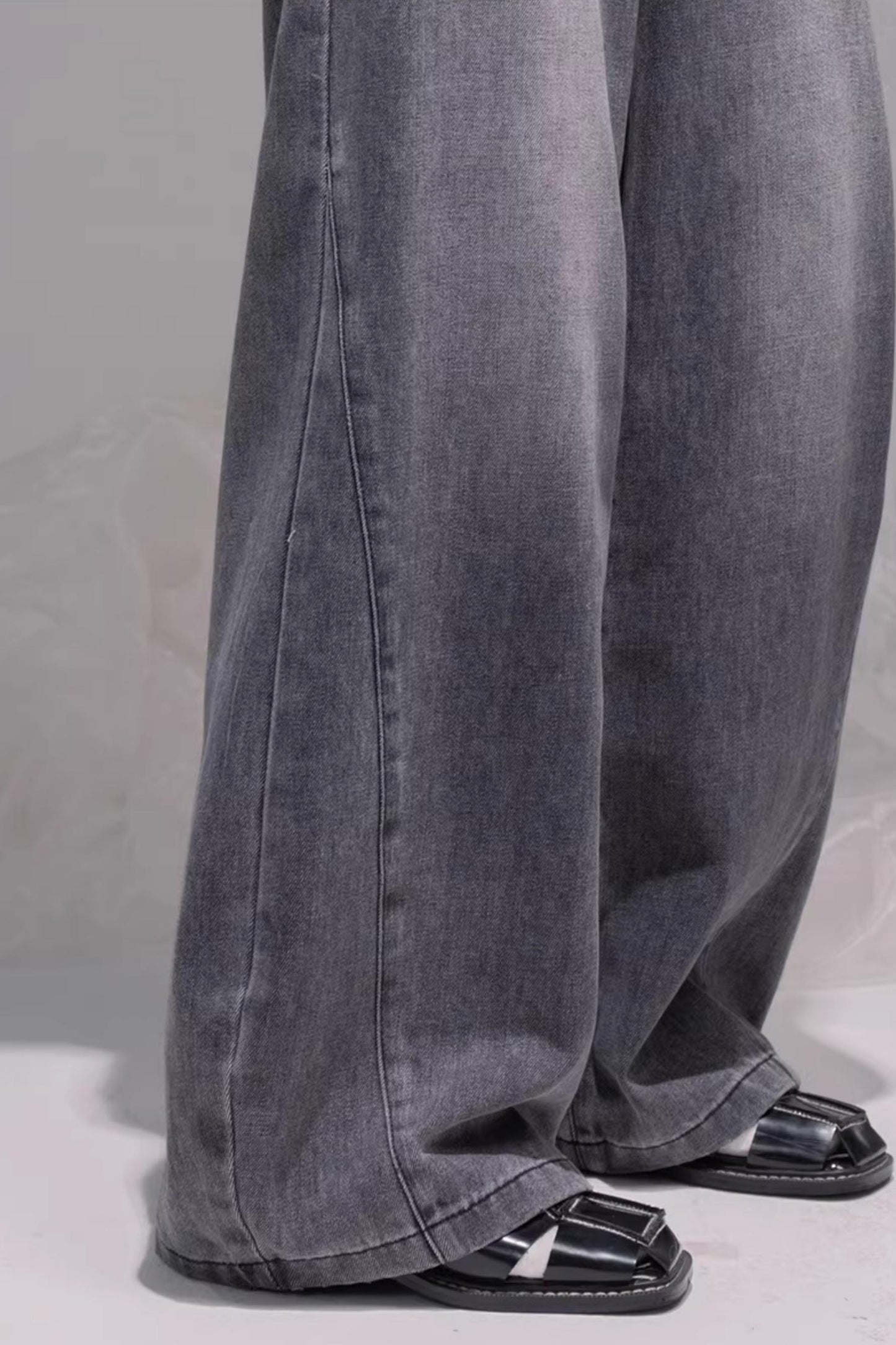 Ink Gray Distressed Jeans