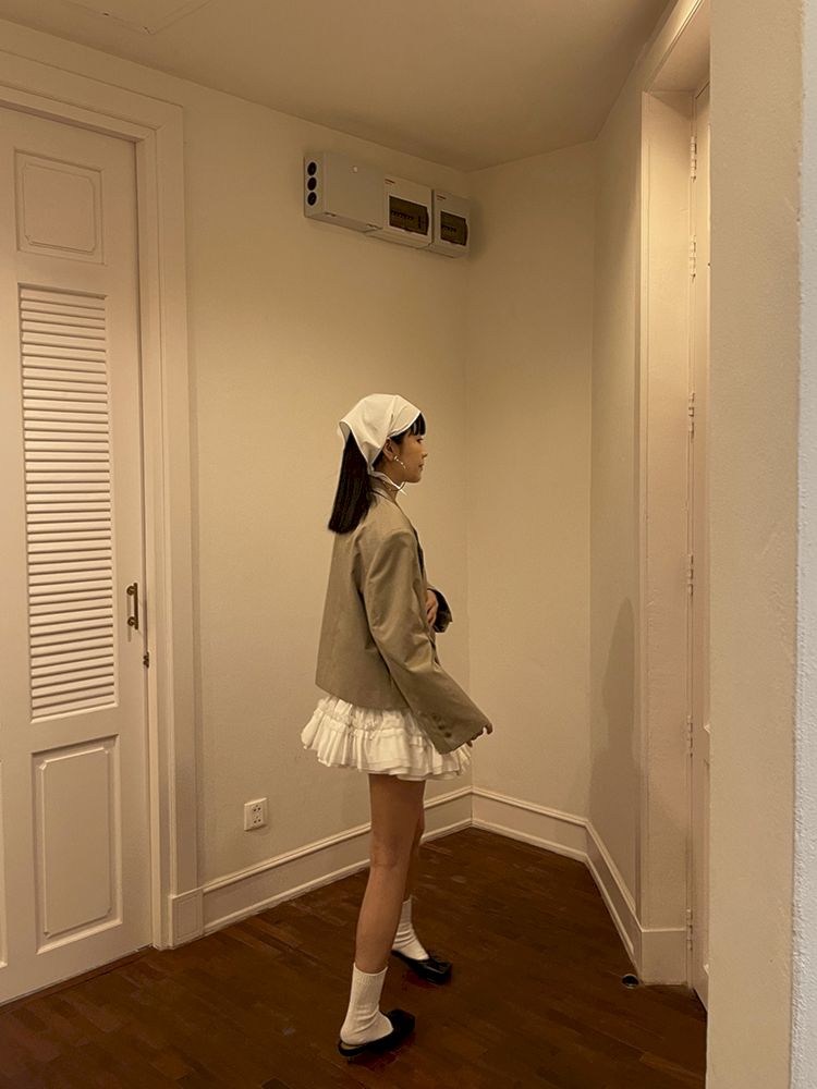 Einreihiger Anzug mit breiten Schultern