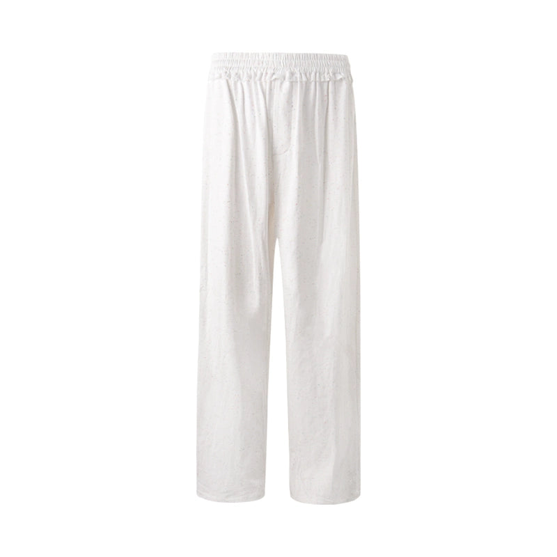 Set-Up aus Oberteil und Hose mit farbigen Punkten