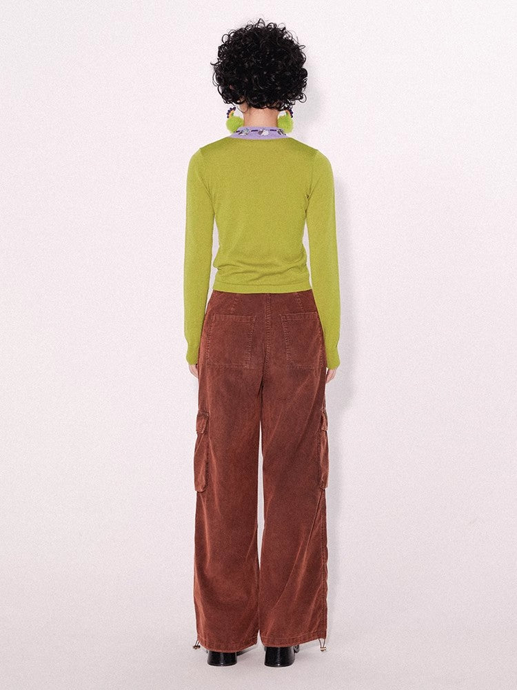 Schlanker Pullover mit langen Ärmeln