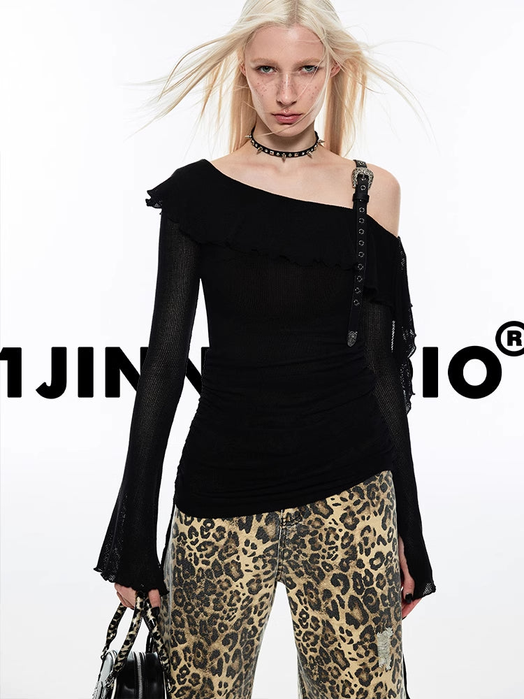 Schmale kurze Rock mit Riemen