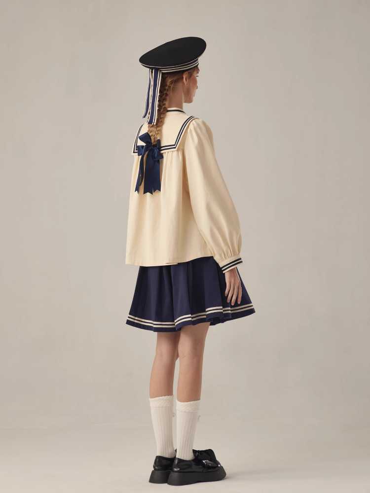 Hochschulstil Langarmshirt