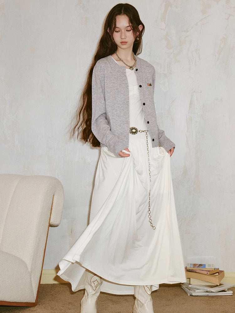 Klassisches Faltenkleid