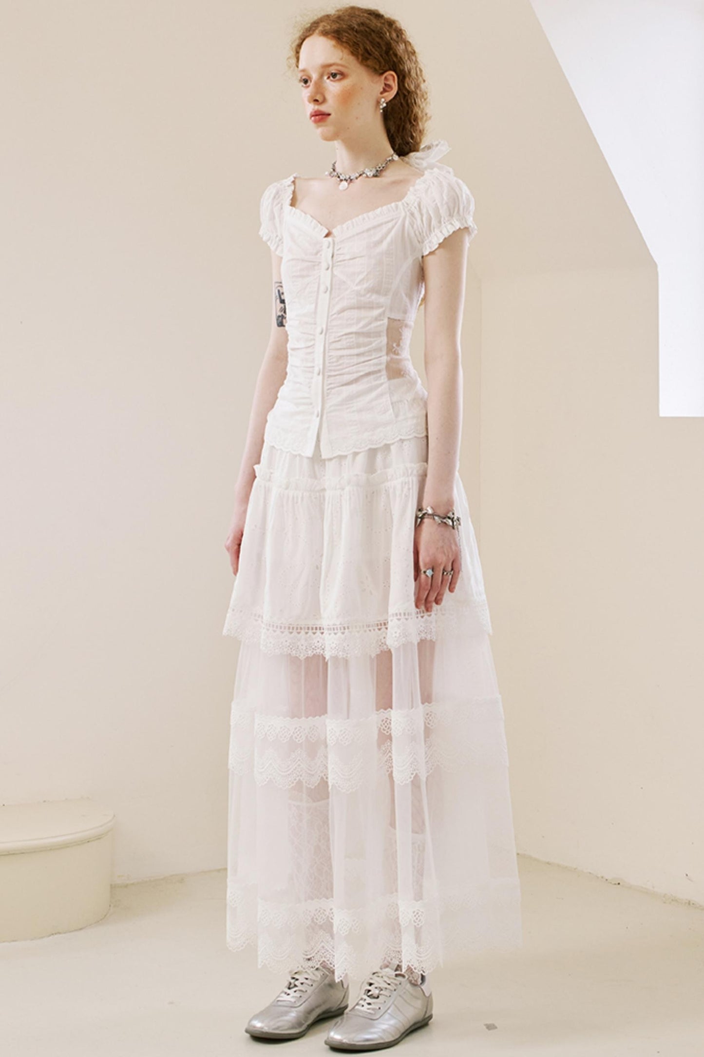 Vintage Lace Slim Fit Top