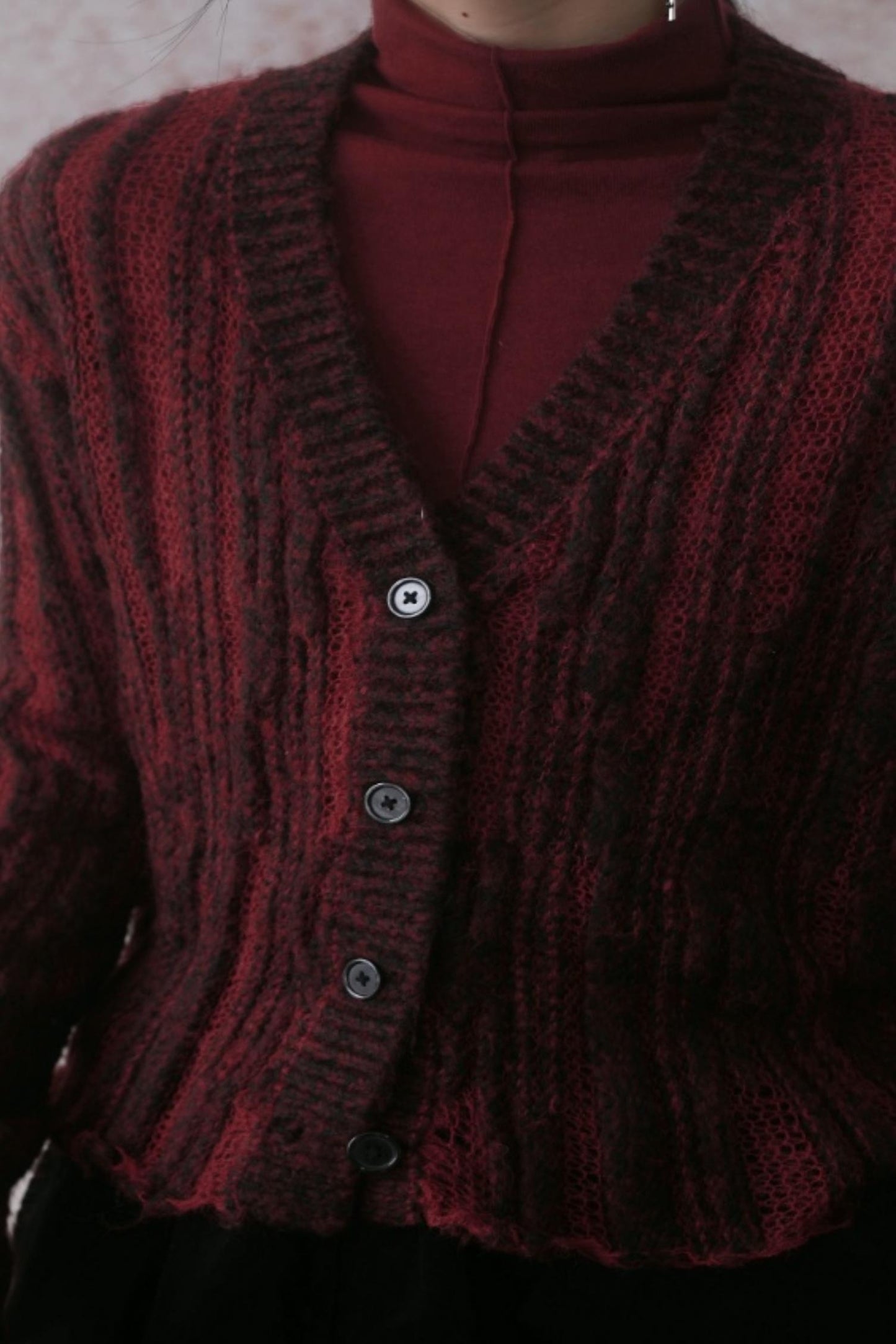 중간 길이 앙고라 티셔츠