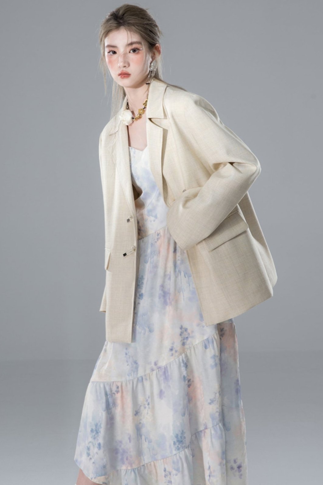 Helles Gelbes Leinenanzug-Set