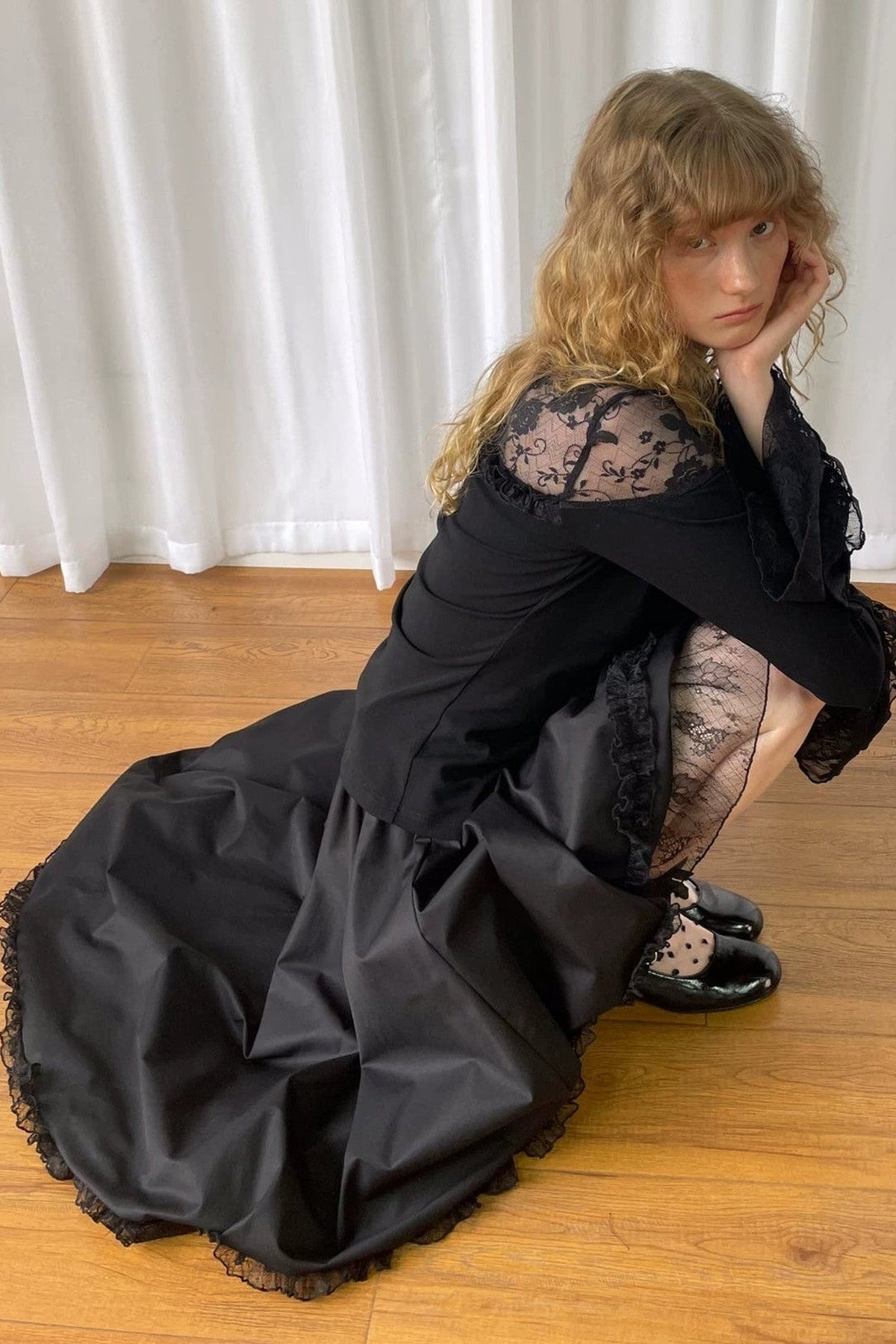 Gothic Lace Patchwork Asymmetrical Trailing Skirt