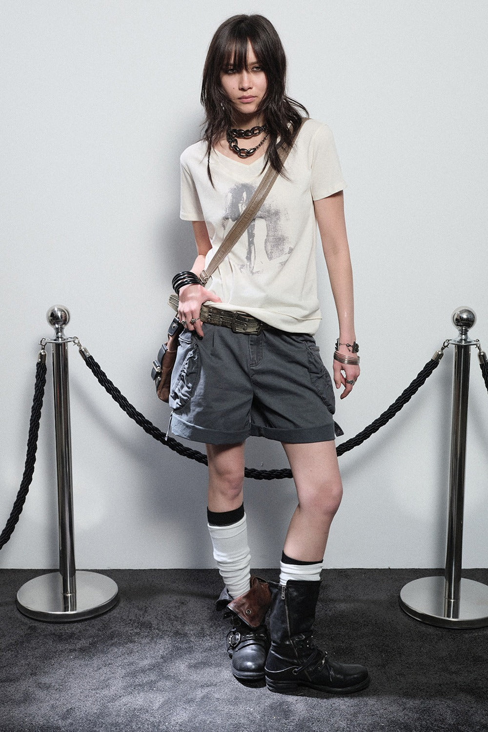 Shorts stile urbano plissettati multi-tasca