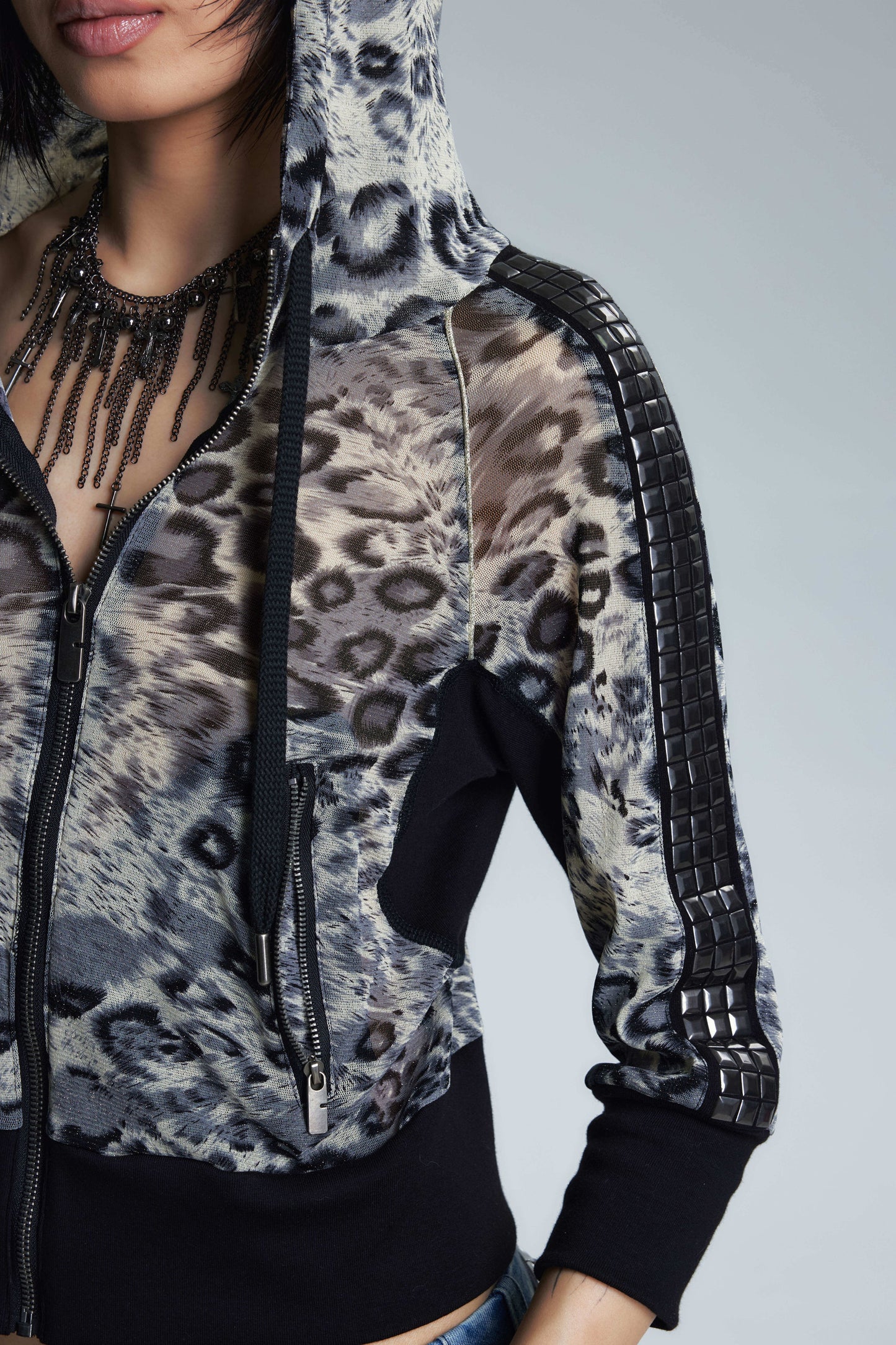 Gold Leopard Rivet Mesh Mid-Sleeve Top