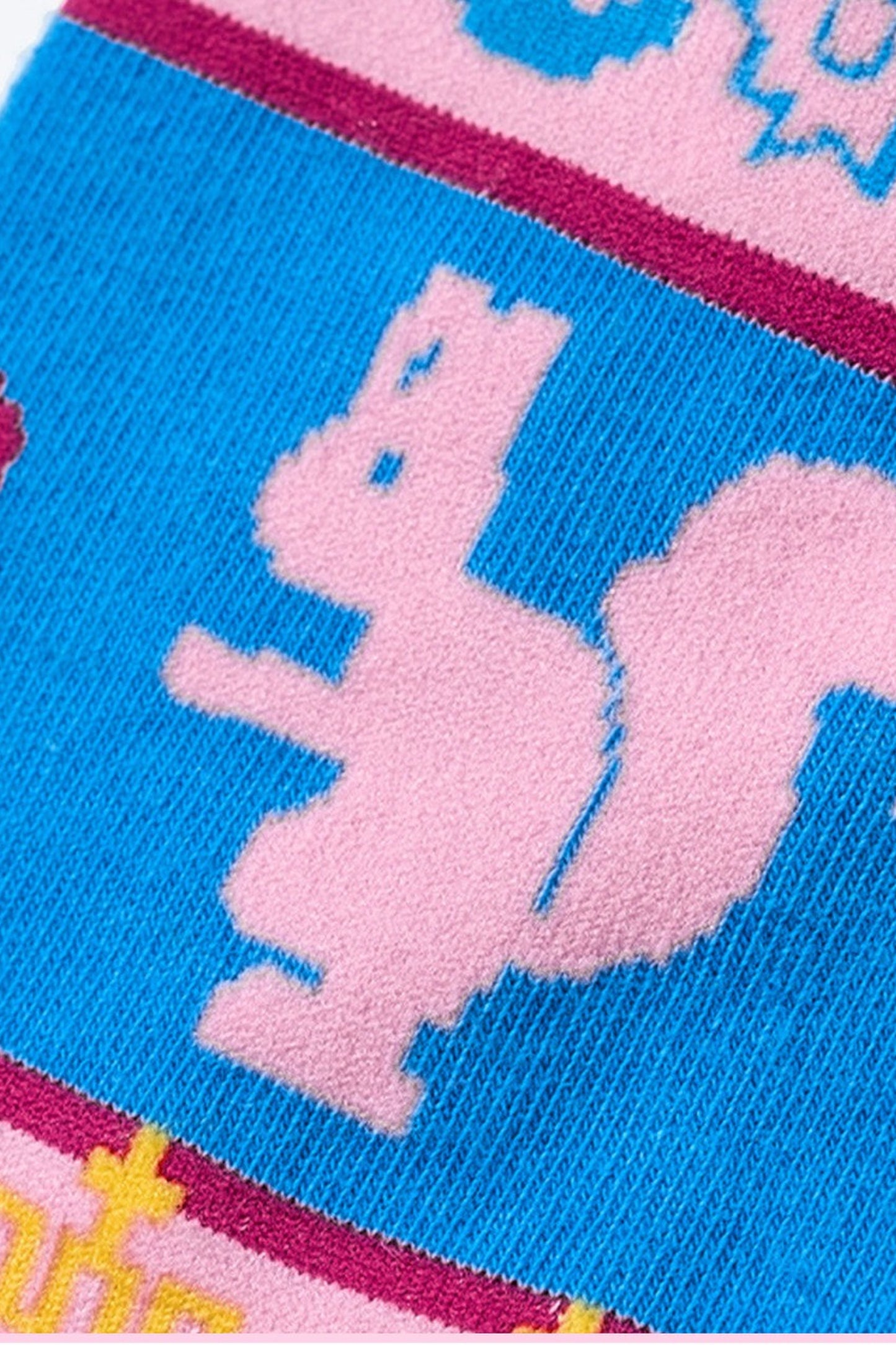 Chaussettes tricotées à motif géométrique bleu vif et jaune