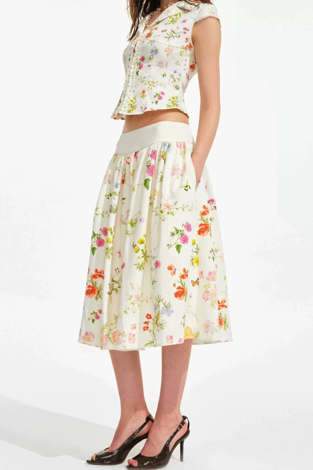 Retro Floral Hand-Painted Set-Up