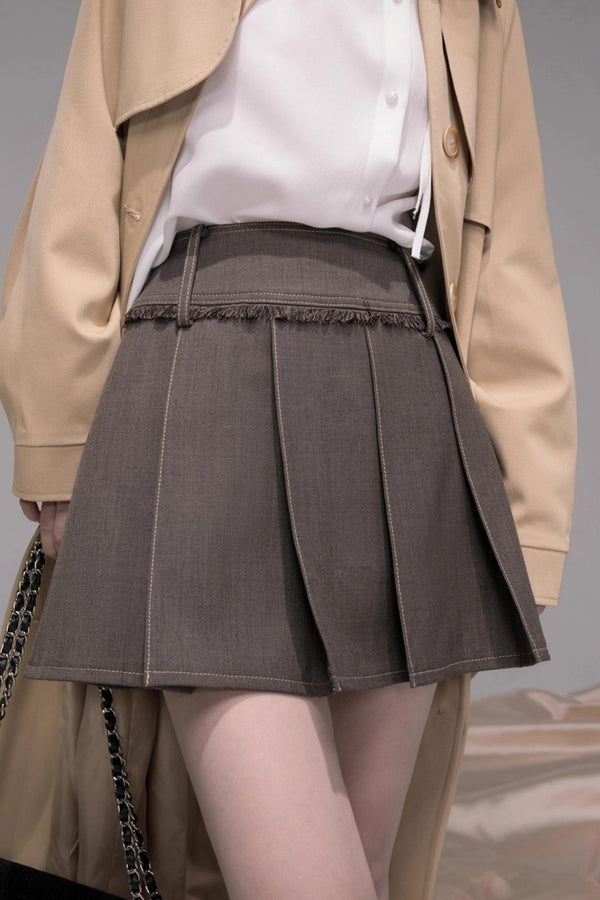 Three-Dimensional Pleated Skirt