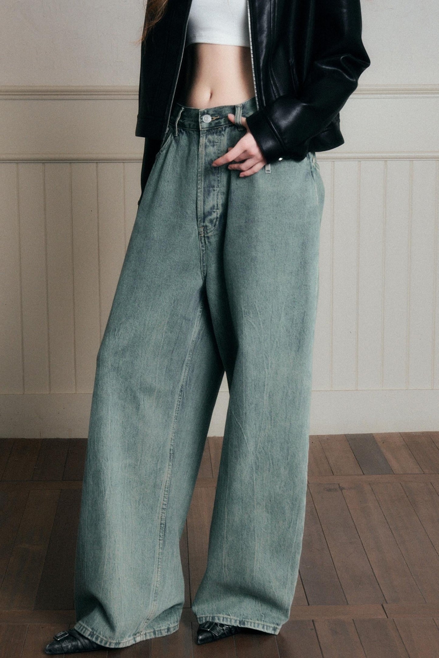 Relaxed Wide-Leg Denim Pants
