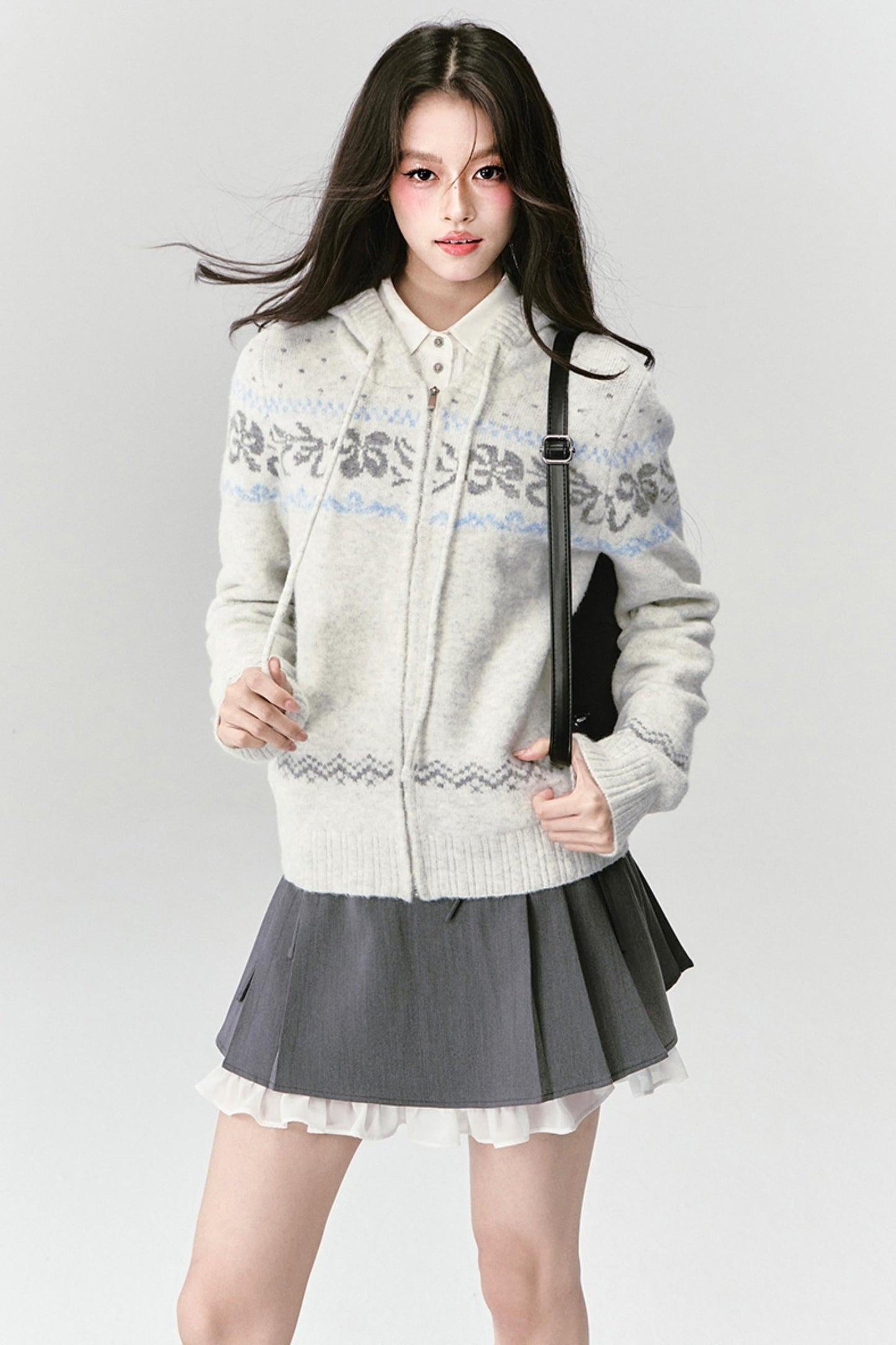 Vintage Hooded Slim Sweater