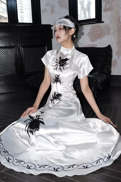 Seidenfluss Qipao Kleid 