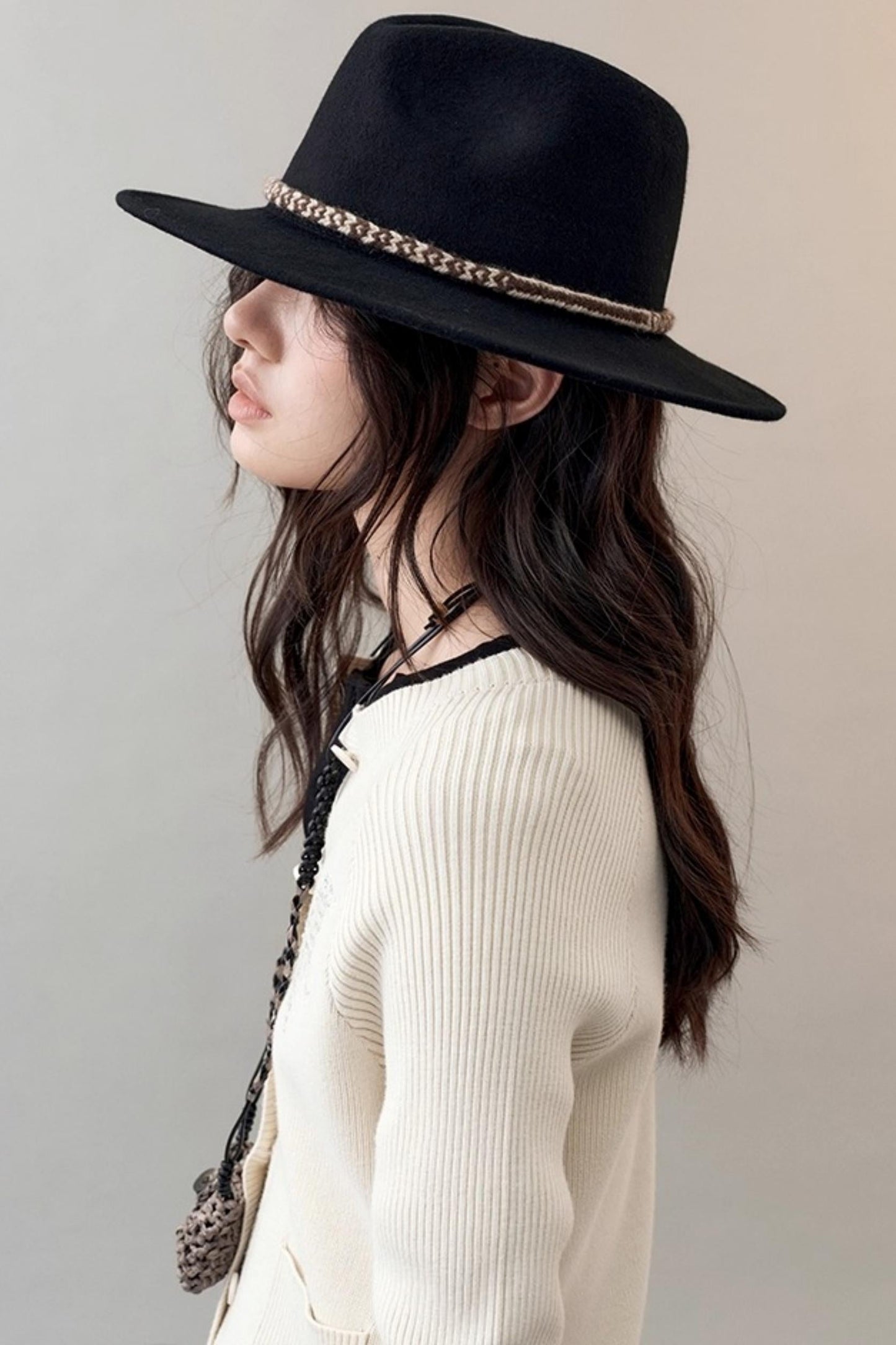Yuan Classic Hats Set-Up