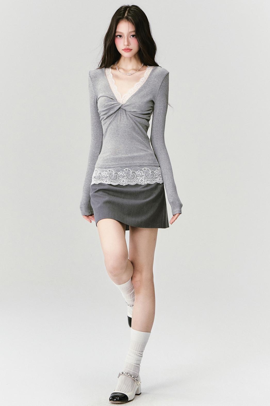 Lace Paneled V-Neck Waist Top