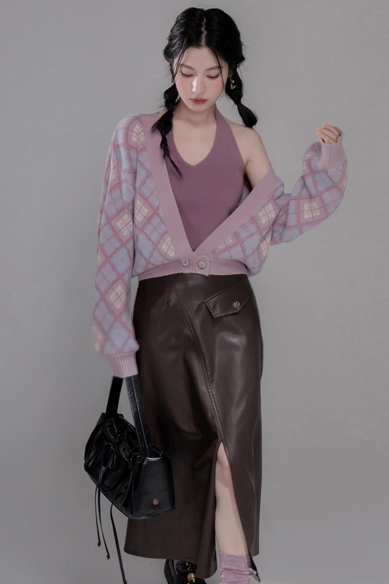 Halterneck Vest With Knit Sweater Set