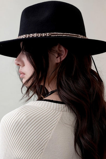 Yuan Classic Hats Set-Up