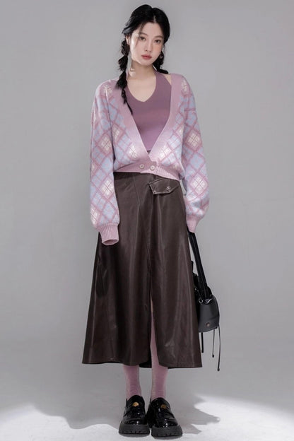 Halterneck Vest With Knit Sweater Set