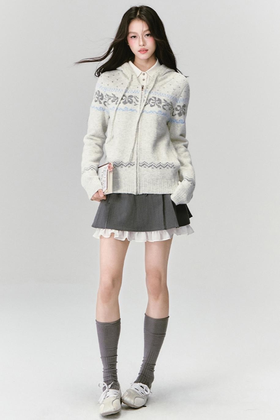 Vintage Hooded Slim Sweater