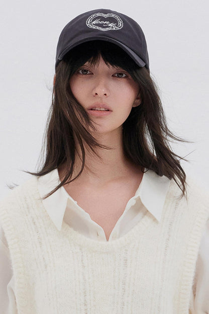 Fashionable Love Letter Embroidered Cap