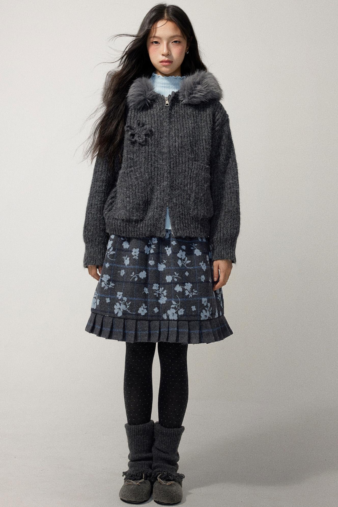 Grey Plaid Flocked Flower Pleated Skirt