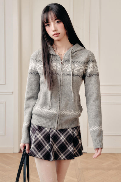 Vintage Hooded Slim Sweater