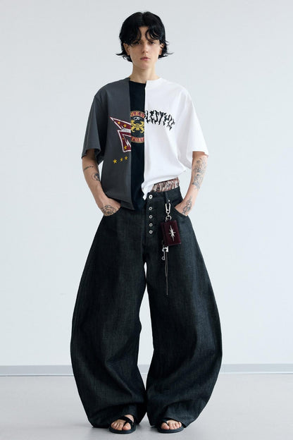 Curved Knife Wide-Leg Jeans