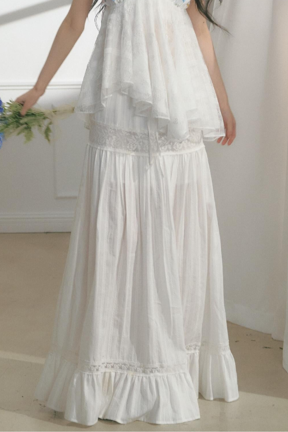 Morning Ruffled Lace Skirt