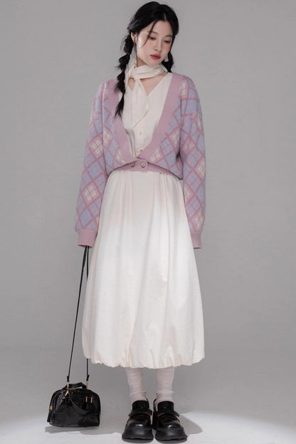 Halterneck Vest With Knit Sweater Set