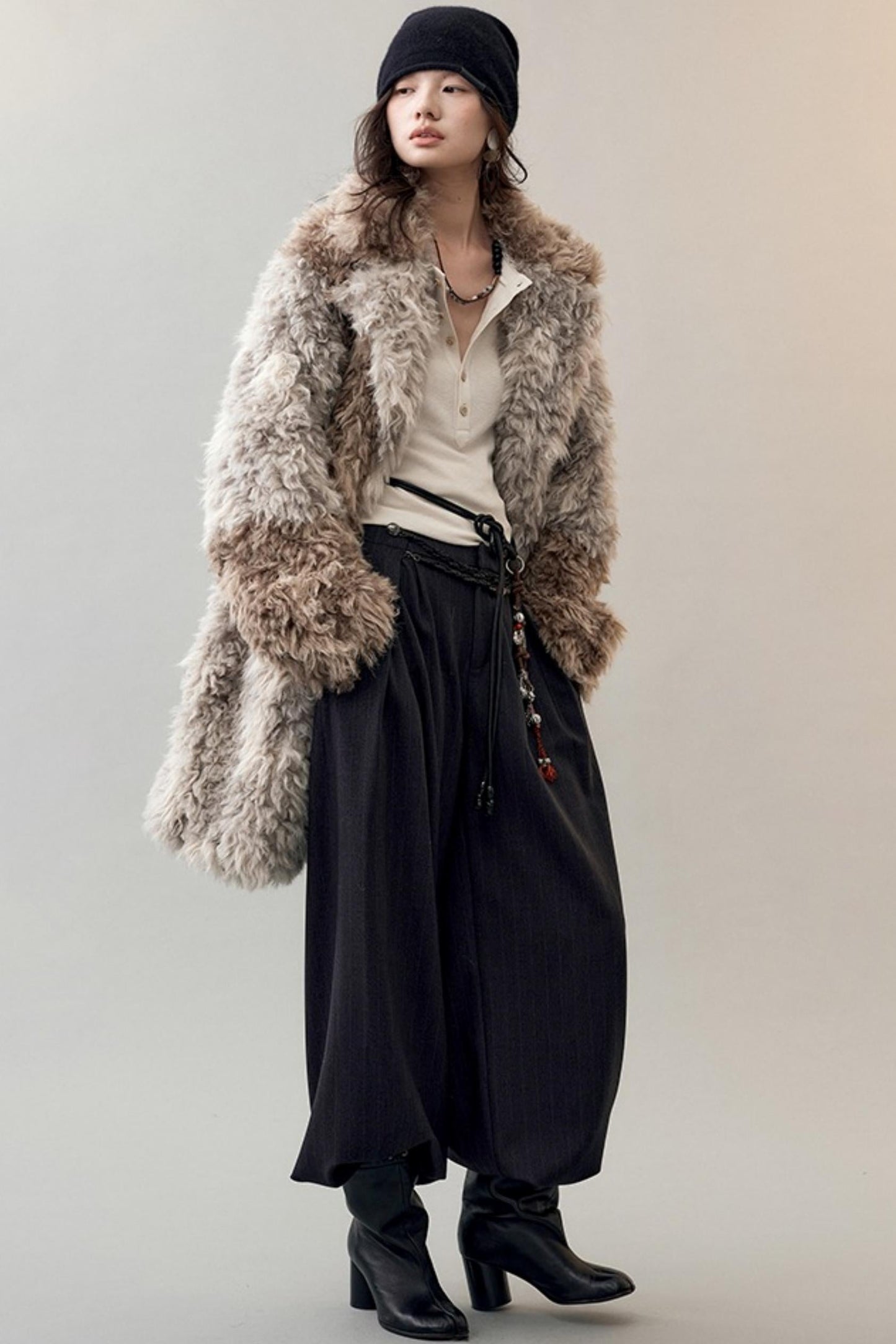 Feather Shadow Stars Slim T-Shirt